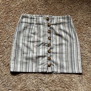 Sky and Sparrow linen mini skirt size 3